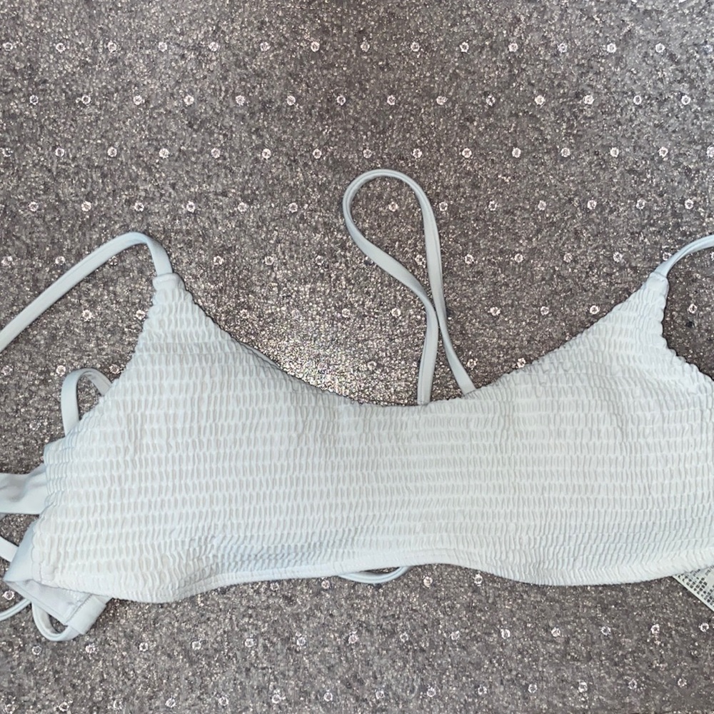 Hollister Swim Top size small